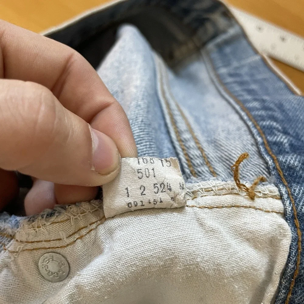 Vintage Levis 501 Jeans Mens 30x30 Redline Selvedge 1980s Made in USA Whiskers